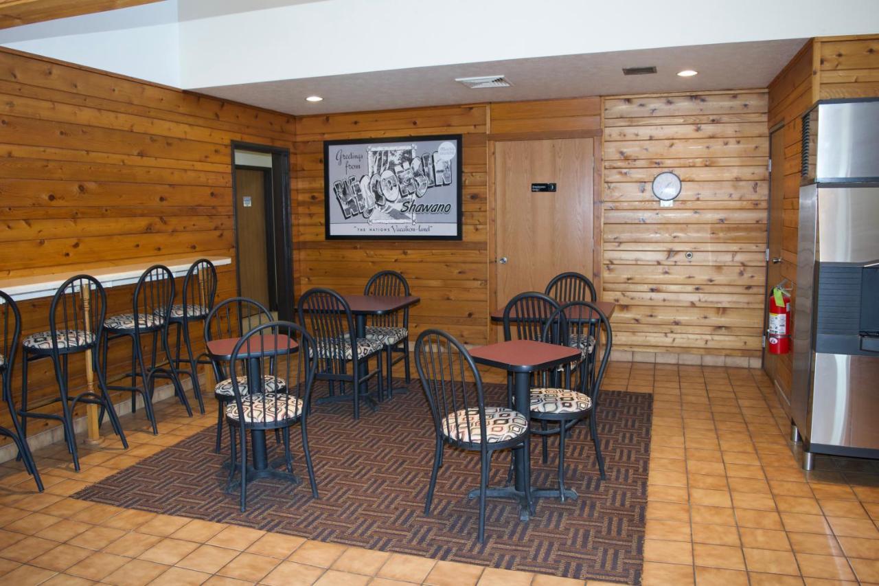 Amerivu And Wi Hotel 3*