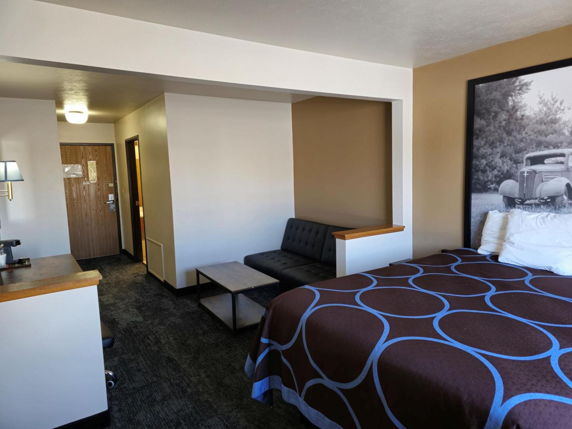 Hotel Amerivu And Wi